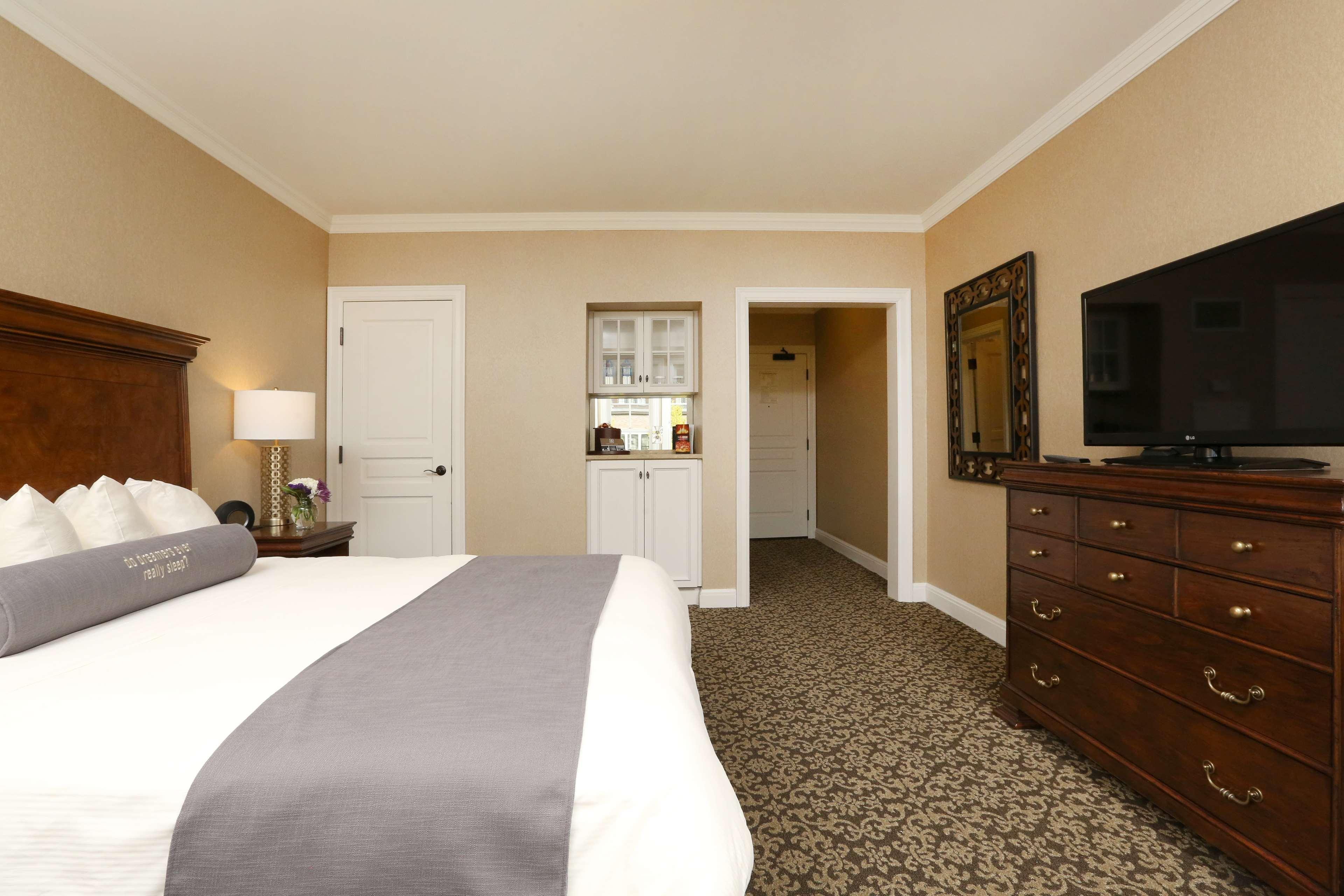 Royal Park Hotel Rochester Eksteriør bilde